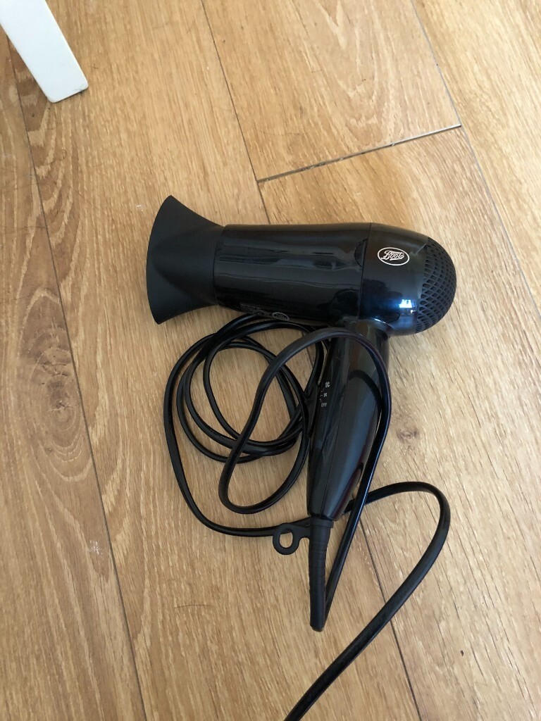 Boots Essentials Compact Hairdryer in Liverpool, Merseyside Gumtree