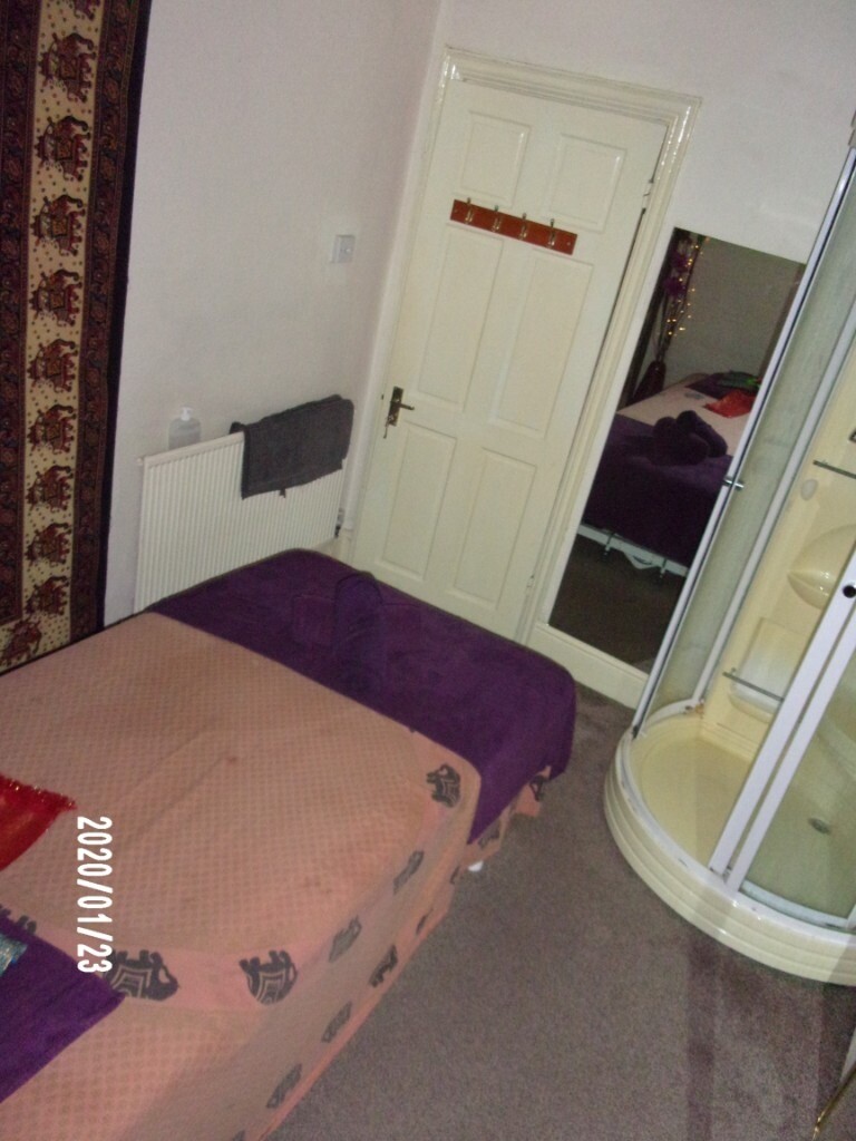 Coventry Thai Massage, Thai ladies for a relaxing massage in Coventry