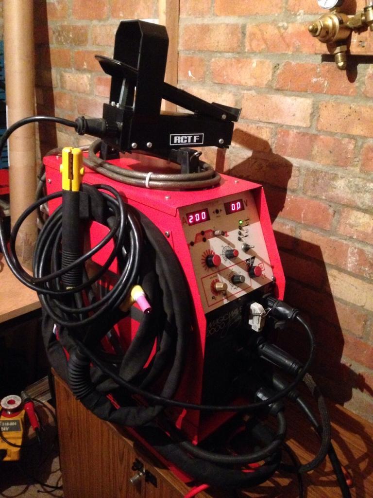 Fronius magic wave 2000 acdc full tig welder package. Water cooled