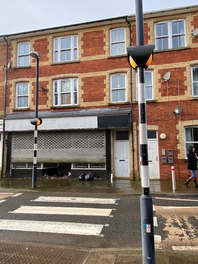 Double Fronted Shop To Let Rent FREE Period Church St Ebbw Vale