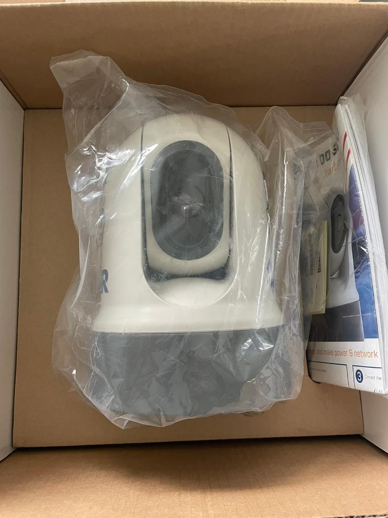 Raymarine FLIR M200 M232 Pan & Tilt Marine Thermal Camera E70354 in