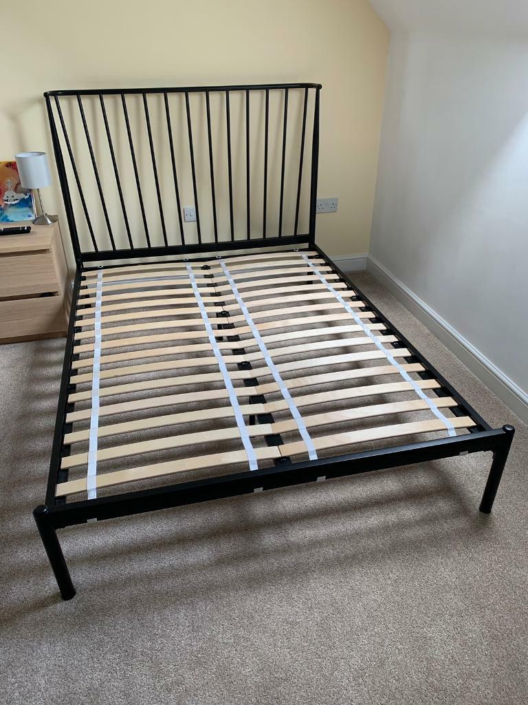 Metal double bed (the frame squeaks so it must go) in Auckland