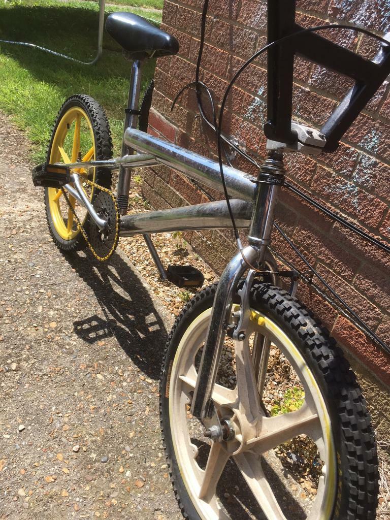 OLD SCHOOL BMX CHROME FRAME WITH SKYWAY MAG WHEELS COOL OLD BIKE in