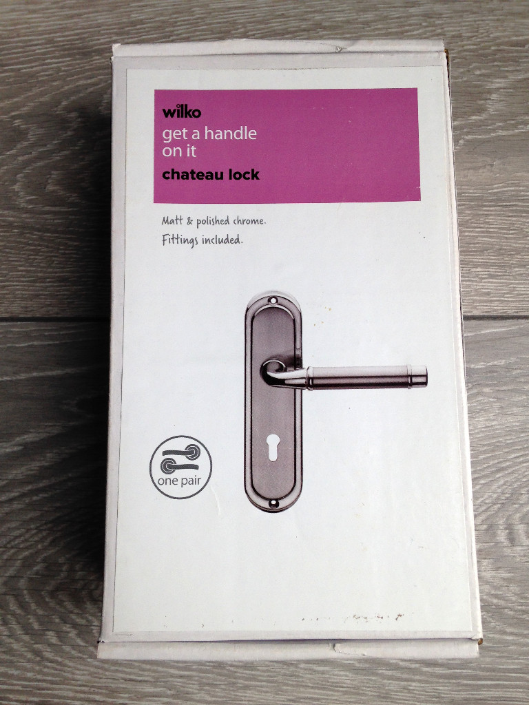 Wilko Chateau Lock Matt & Polished Chrome Door Handles in