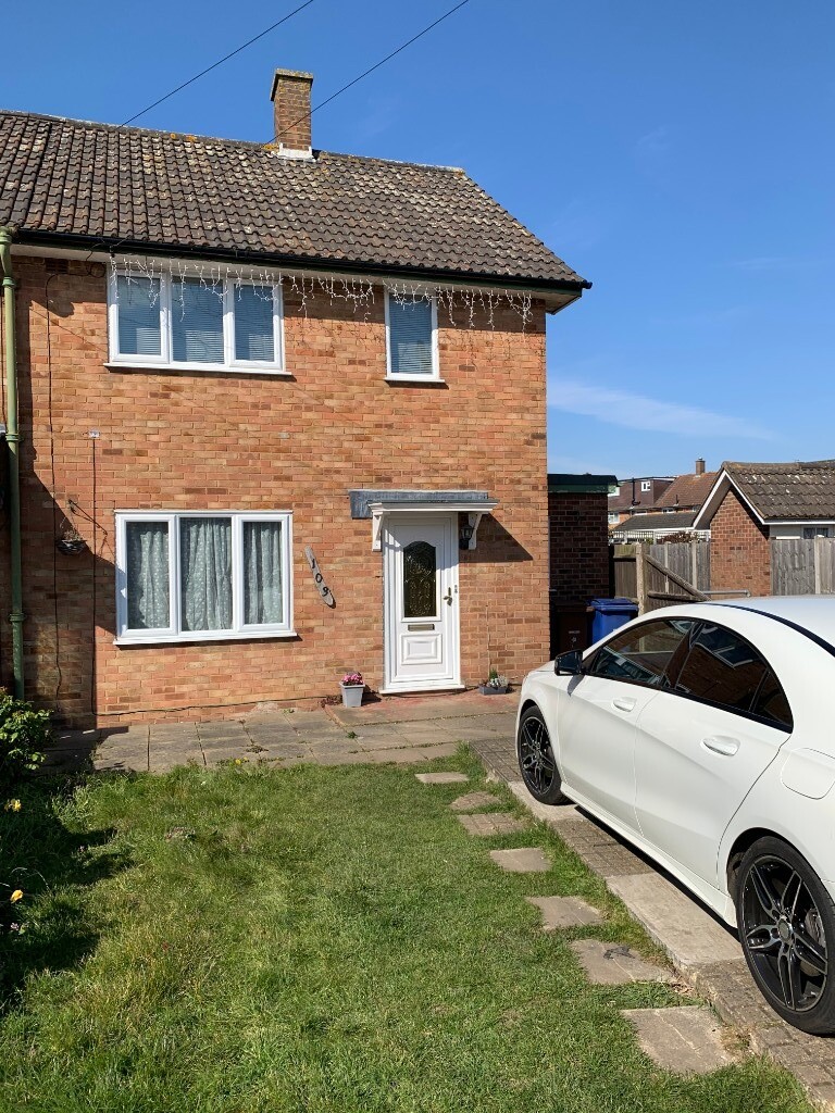 Two Bedroom End Terrace House in StanfordleHope, Essex Gumtree