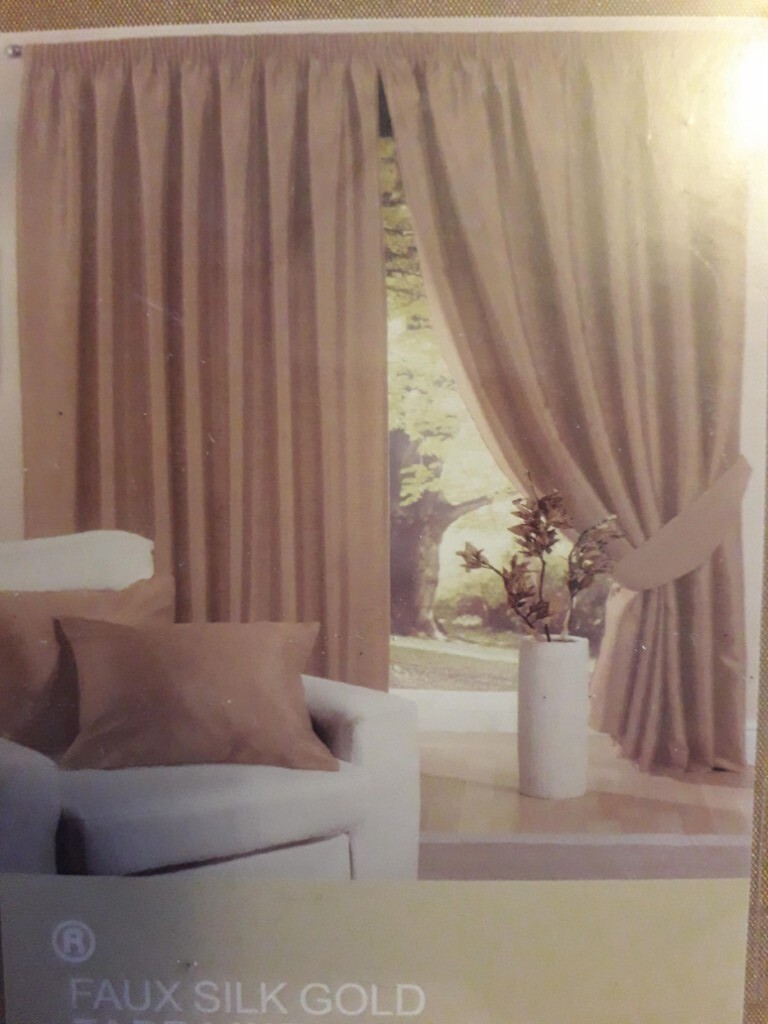 3 X Pairs Of Beautiful Faux Silk Fully Lined Curtains 90