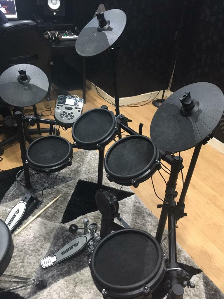 Alesis Nitro Mesh electric drum kit in Beeston, West Yorkshire Gumtree