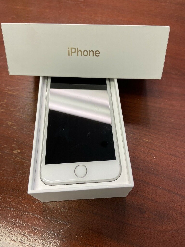 iPhone 7 white in excellent condition | in Clapha   m, London | Gumtree