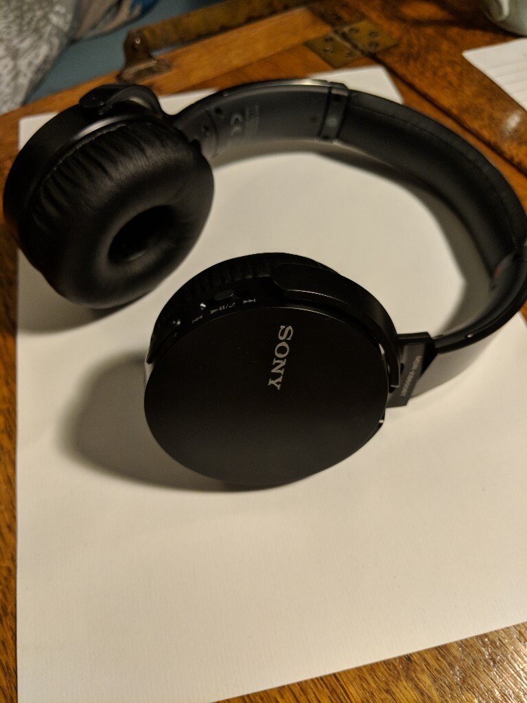 Sony MDR-XB650BT | in Duddingston, Edinburgh | Gumtree