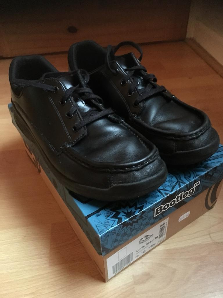 Boys Clarks Bootleg Black Leather School Shoes Size 6G, EUR 39.5 in