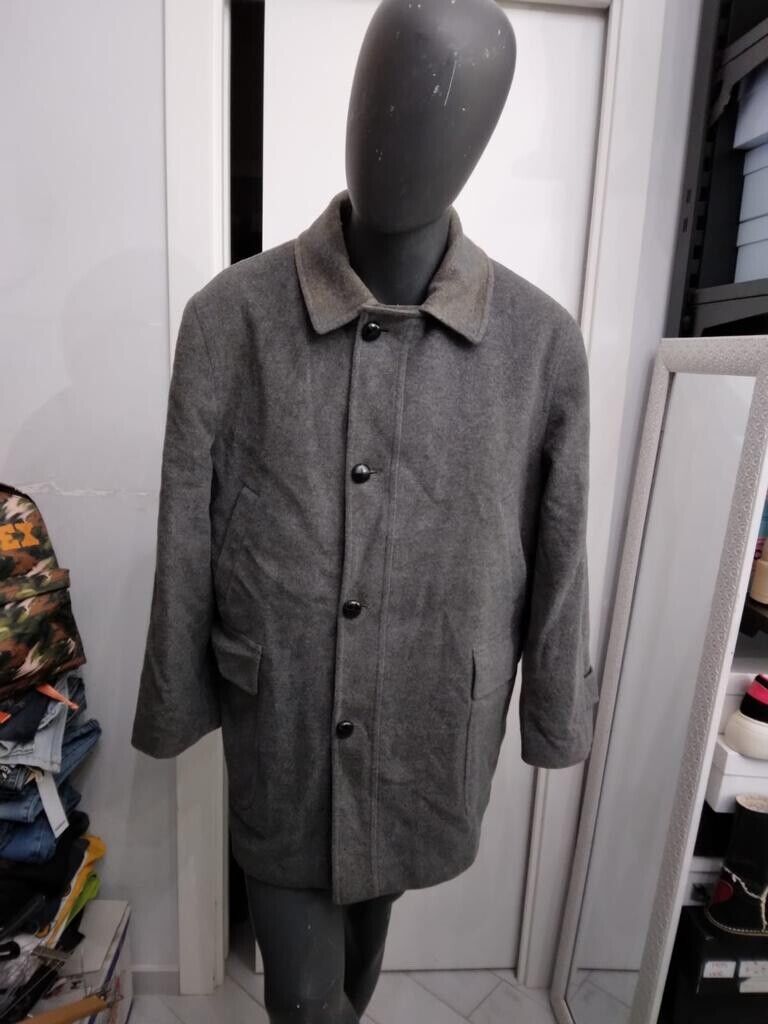 Charles Valentino coat in cashmere blend used men size 46 Charles Valentino coat in cashmere blend used men size 46