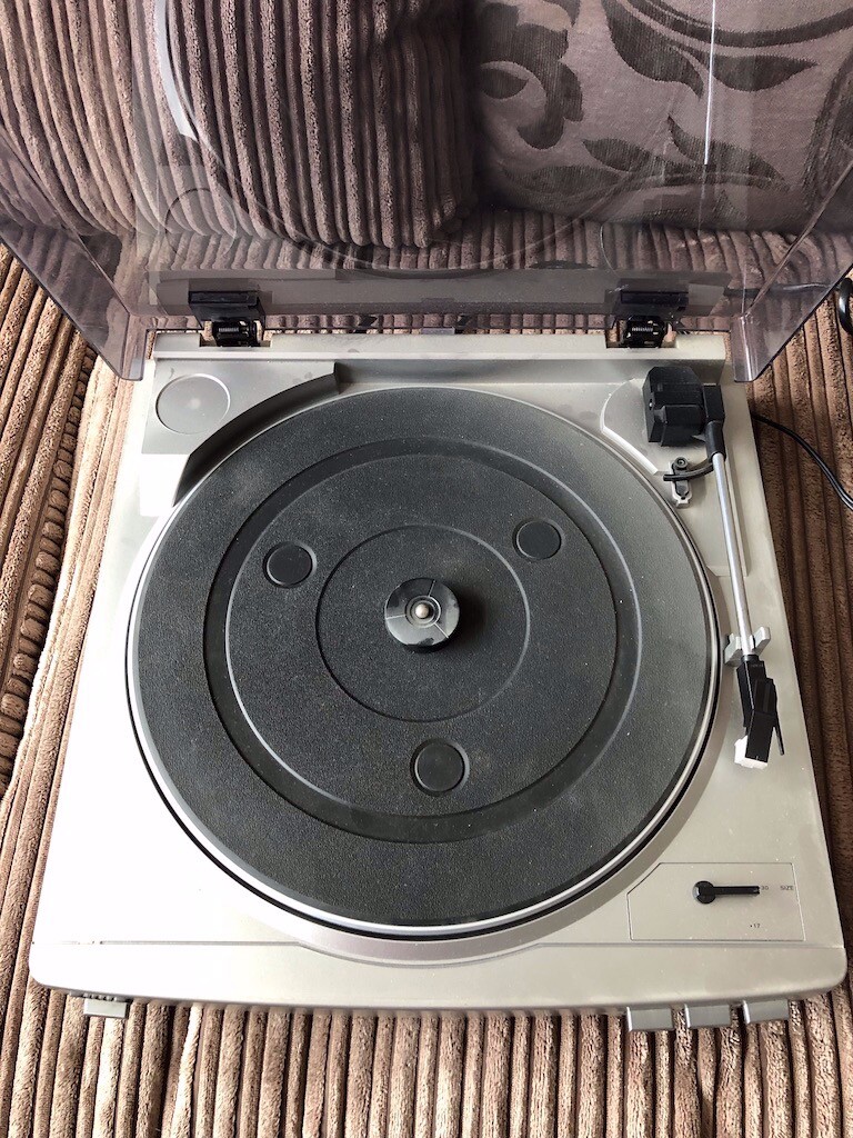 Aiwa Turntable in good condition. in Muir Of Ord, Highland Gumtree