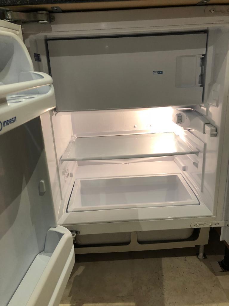 Indesit integrated under counter fridge freezer in Birtley, County