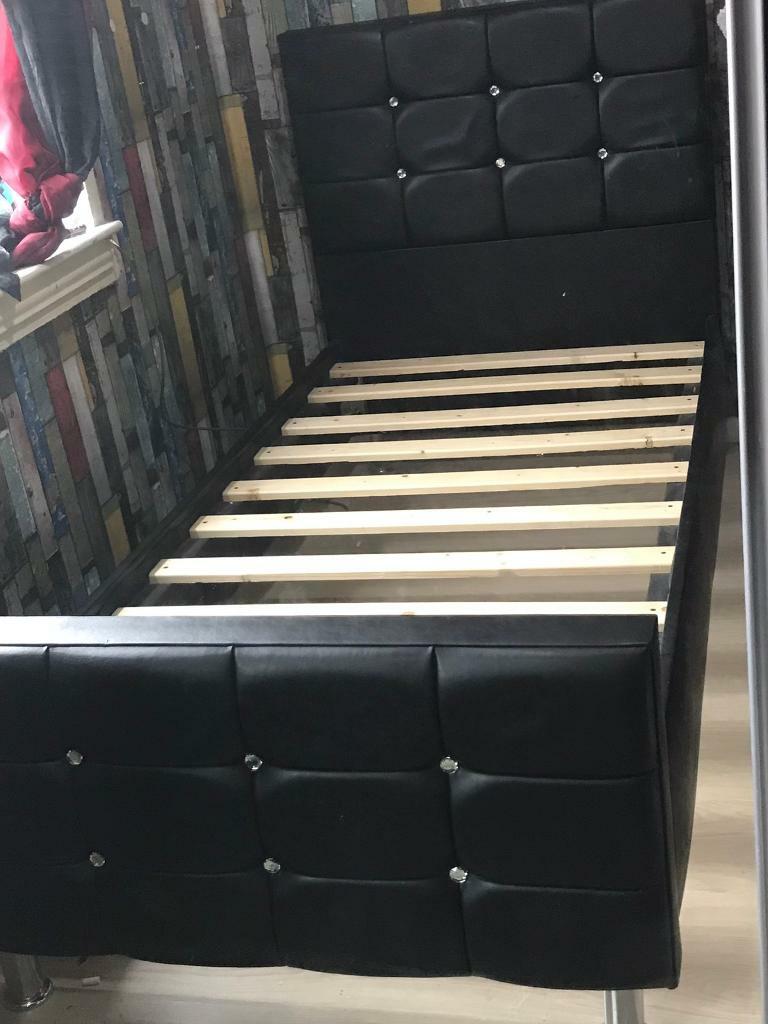 Single black leather bed | in Dundee | Gumtree