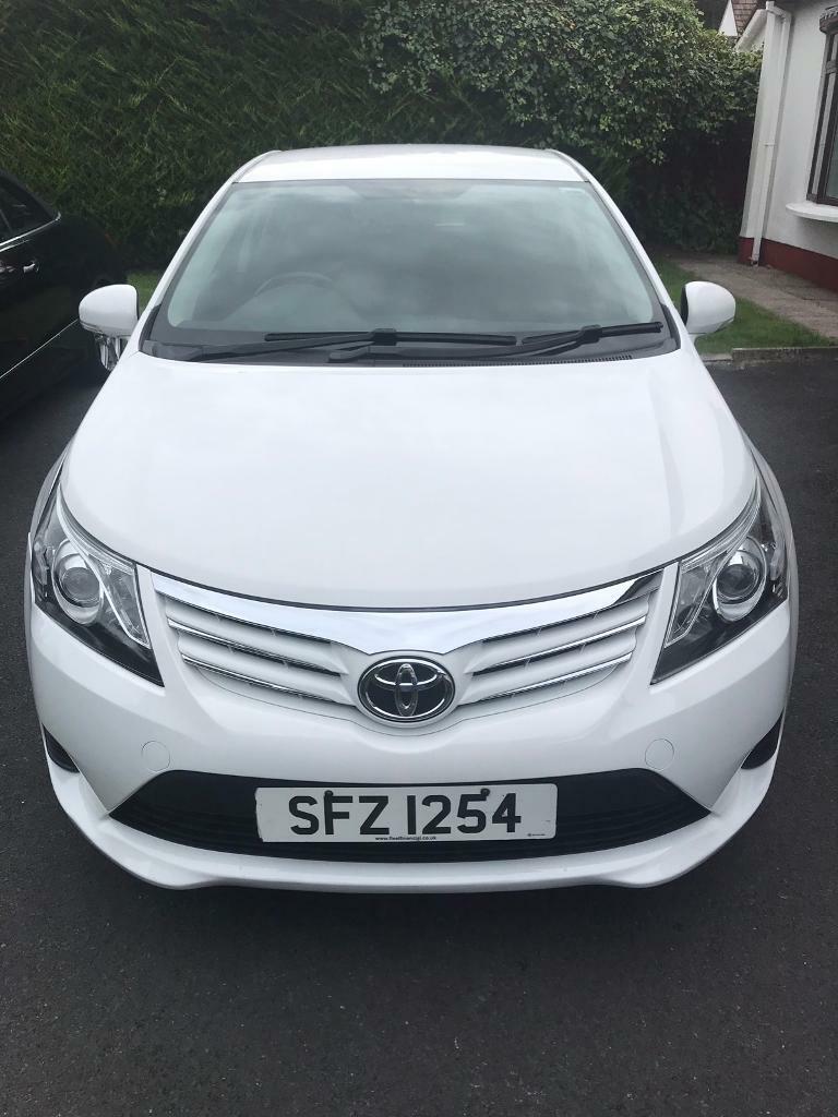 Toyota avensis 2014