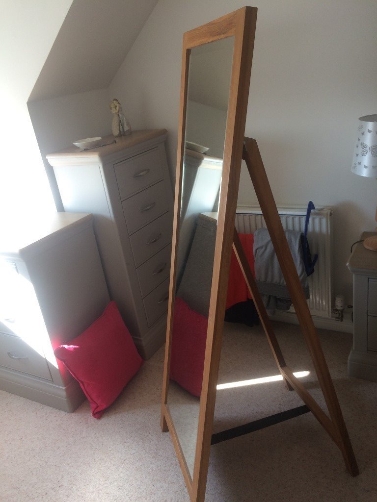 Free Standing Full Length Oak Mirror in Menstrie, Clackmannanshire Gumtree