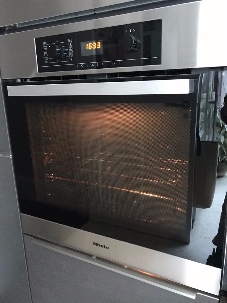 MIELE H5240BP OVEN (secondhand) in Camden, London Gumtree