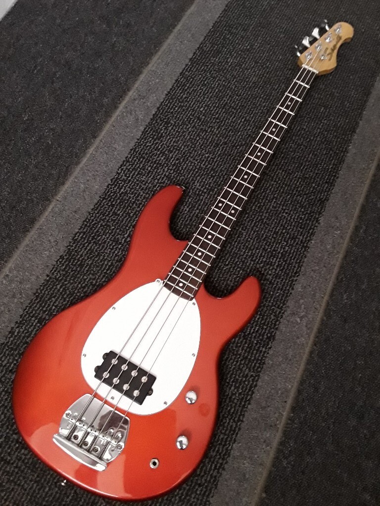 Samick stingray bass guitar in SuttoninAshfield, Nottinghamshire