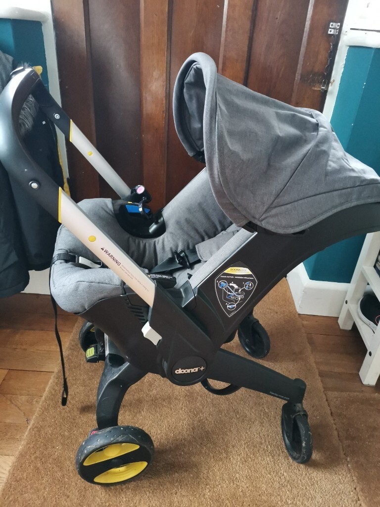 Doona pram/car seat with isofix base in Bexley, London Gumtree