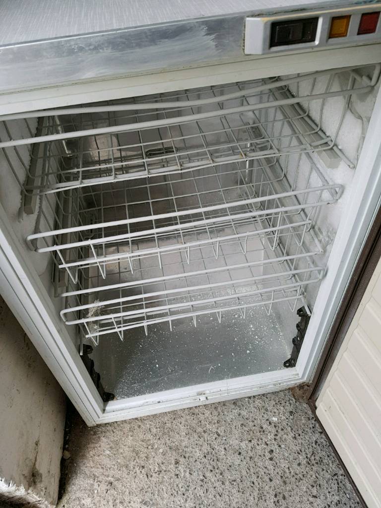 Old freezer still working in Barry, Vale of Gumtree
