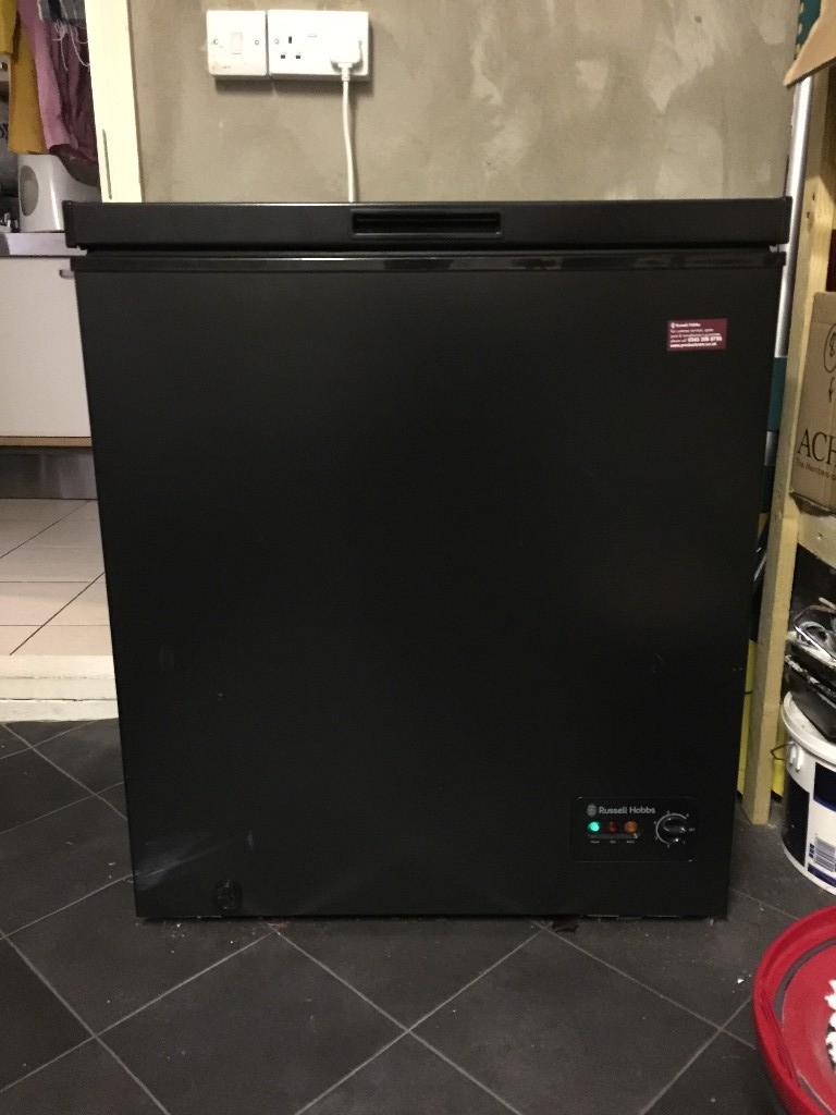 Russell Hobbs Black 142 Litre Chest Freezer in Woodford Green, London