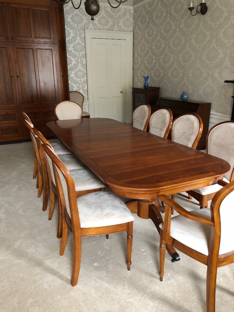 Willis and Gambier Lille extending pedestal dining room table and 10