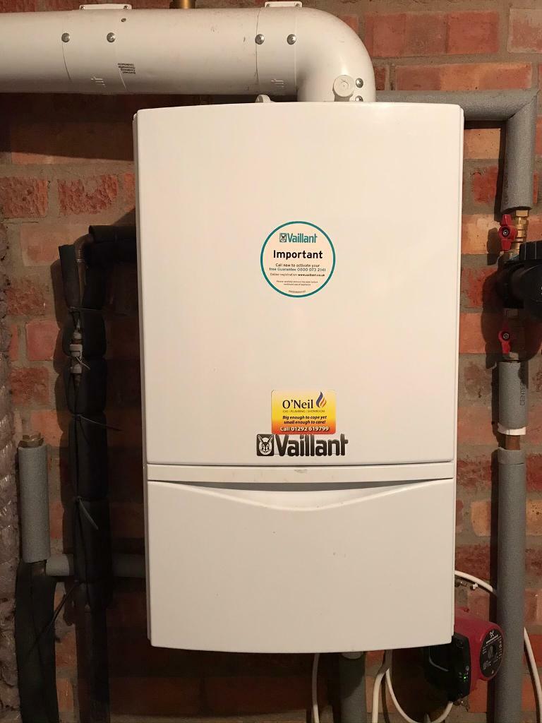 Vaillant condensing boiler (must sell this week) in Kilmarnock, East