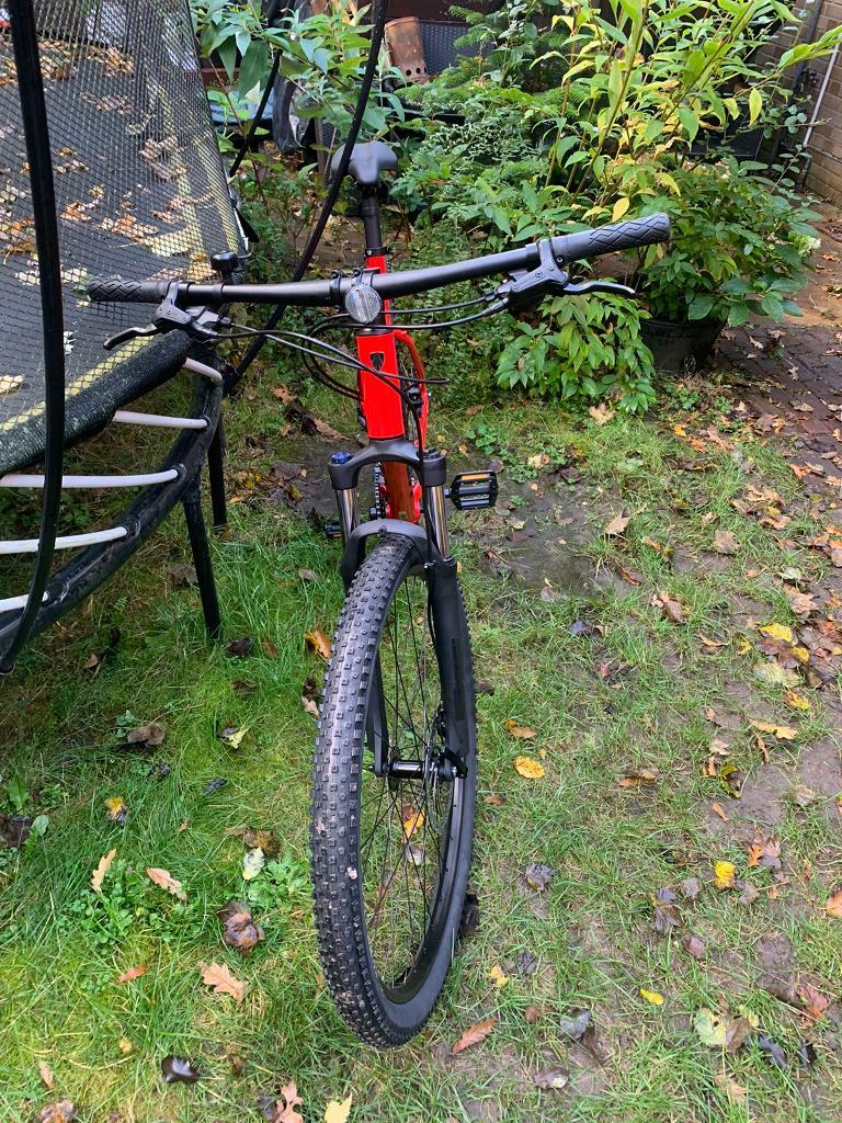 Trek Marlin 6 Mountain bike XXL in Bracknell, Berkshire Gumtree