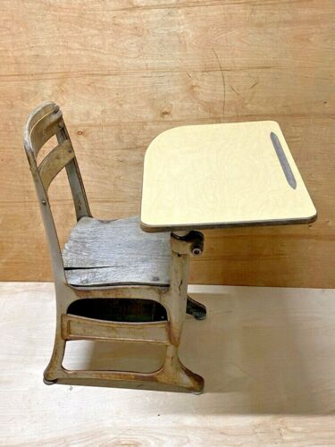 Vintage Children’s School Desk ~ American Seating Company ~ Envoy 