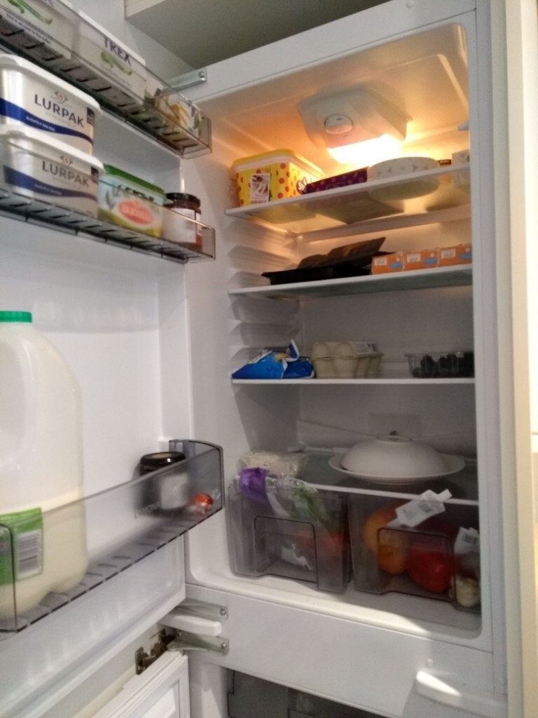 lamona 50 50 integrated frost free fridge freezer