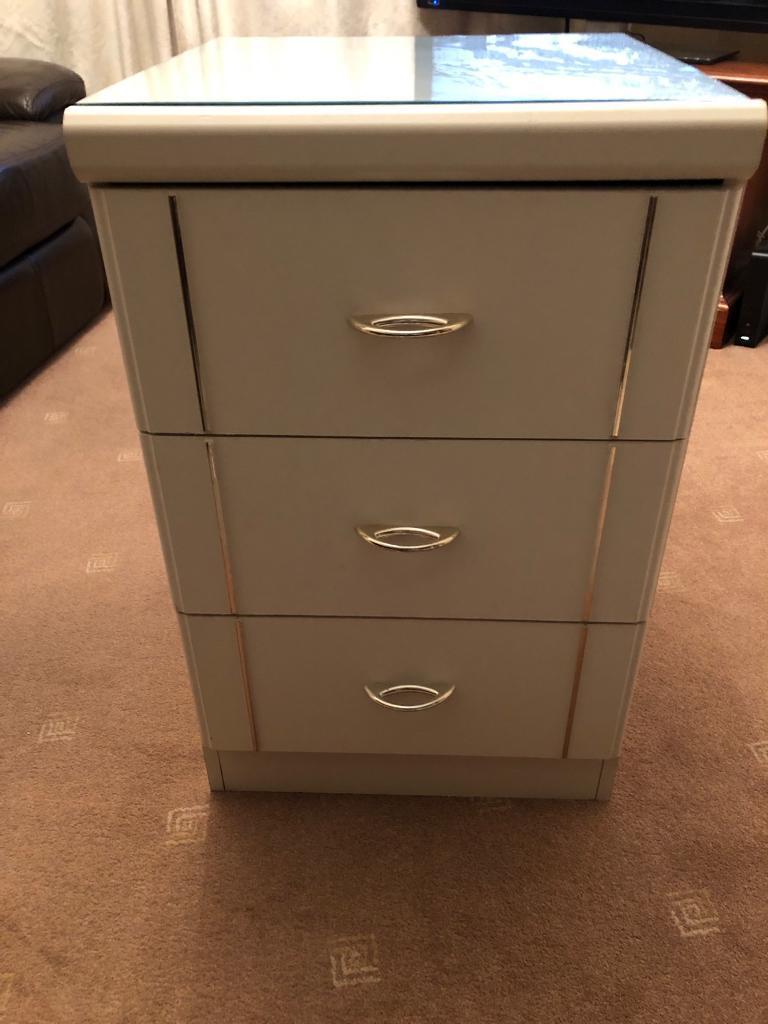 Bedside cream in Eastleigh, Hampshire Gumtree