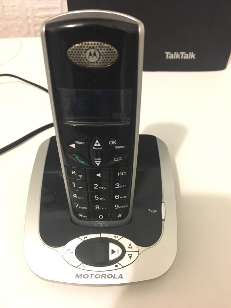 Motorola cordless phone with hands free and ansaphone in Shipley