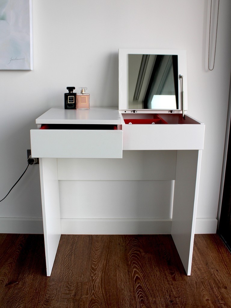 IKEA Brimnes Dressing Table White (Collection in Greenwich) in