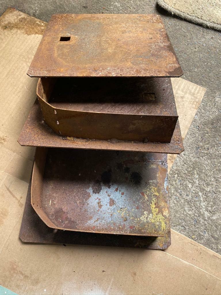 70 / 90 warmflow oil boiler baffle plates set of three. in