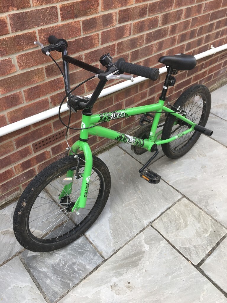 BMX Flair Halfords bike, excellent condition. 20" wheels in Fareham