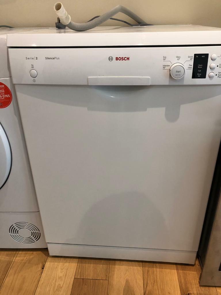 Bosch SMS25AW00G Dishwasher excellent used condition in Ascot, Berkshire Gumtree