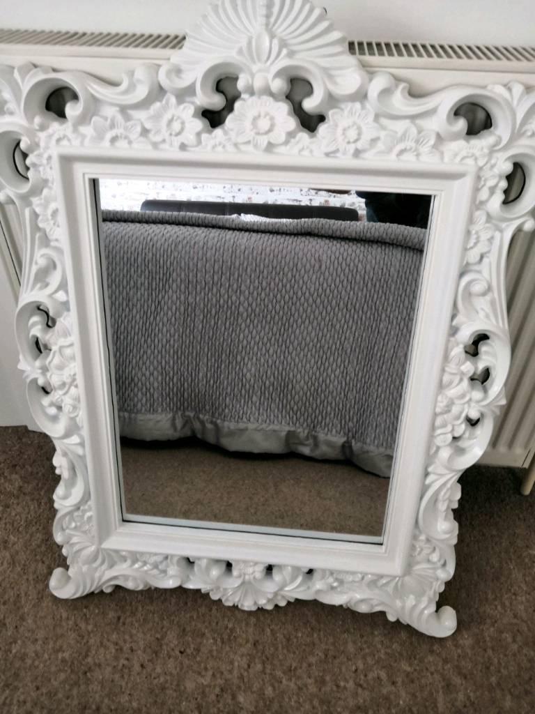 Gloss white mirror in Coatbridge, North Lanarkshire Gumtree