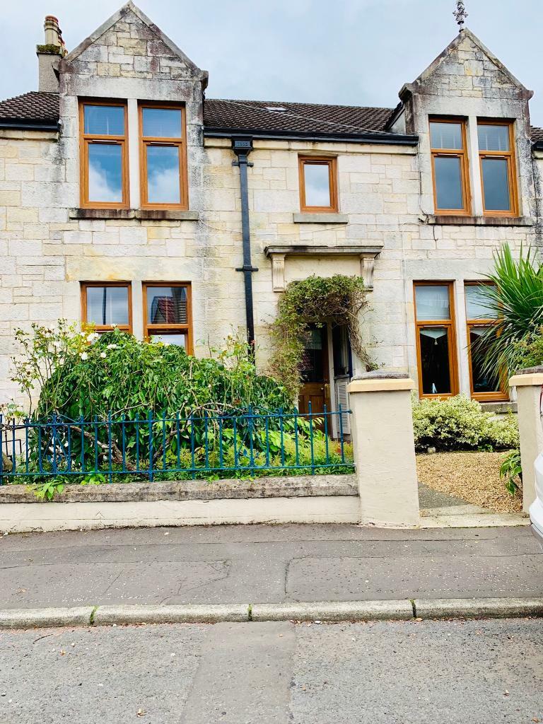 Back on the market ! ** Stunning Upper Villa to rent in North Ayrshire