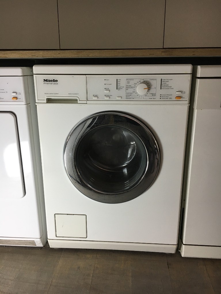Miele Washing Machine Excellent working condition in Willesden
