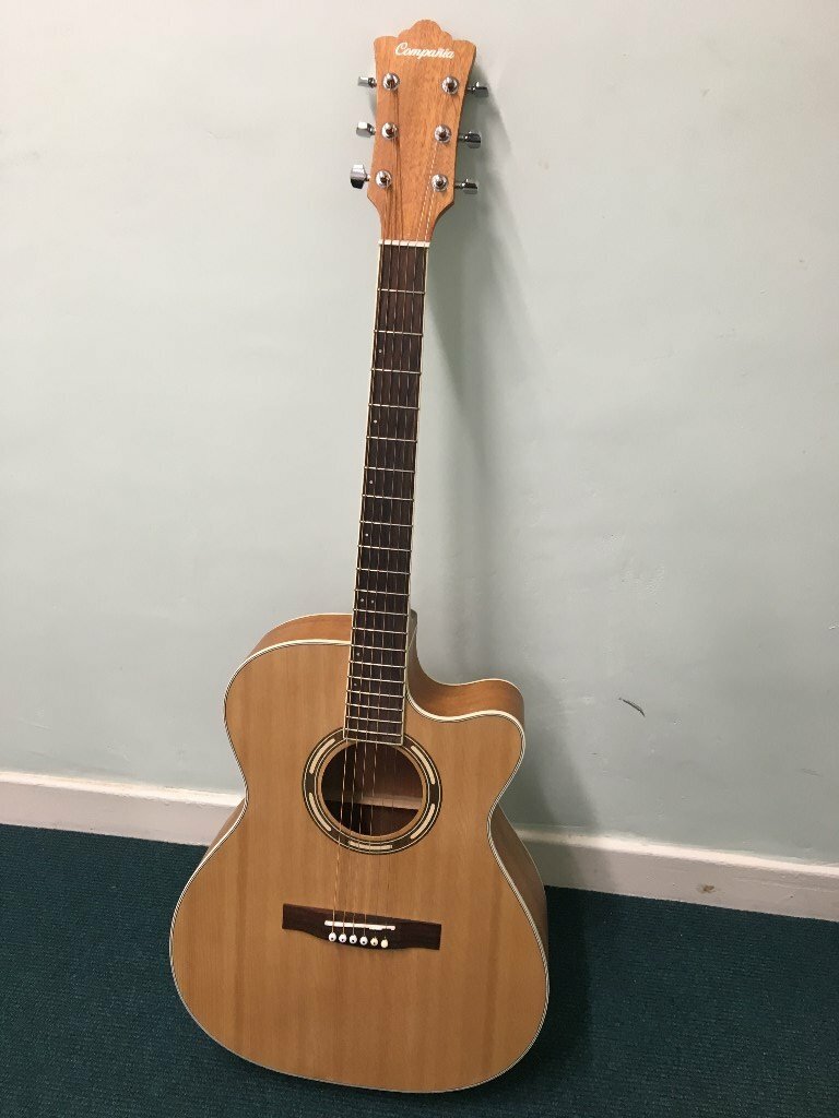 Acoustic Guitar ) cutaway Guitar , nice low action. in Port Glasgow, Inverclyde