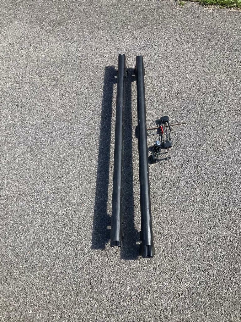 AUDI A6 AVANT ROOF BARS in Corfe Mullen, Dorset Gumtree