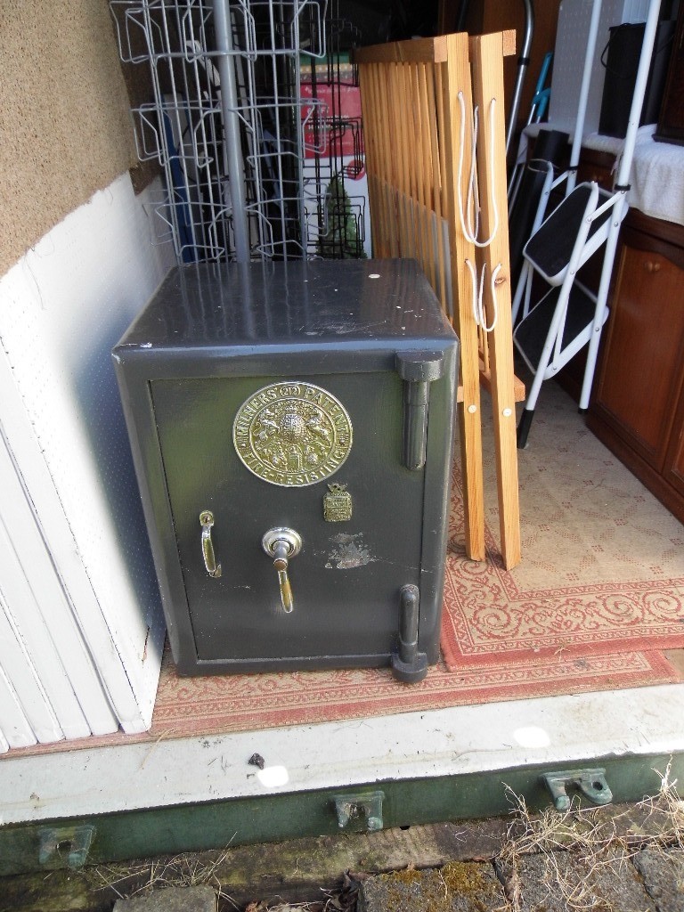 old safe in Wareham, Dorset Gumtree