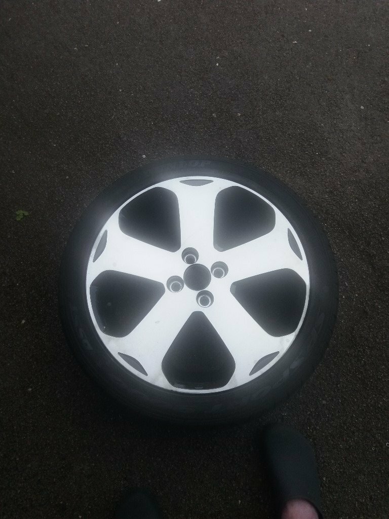 Kia Rio Spare Wheel & Tyre + tools; 205/145/R 17 in Shenfield, Essex