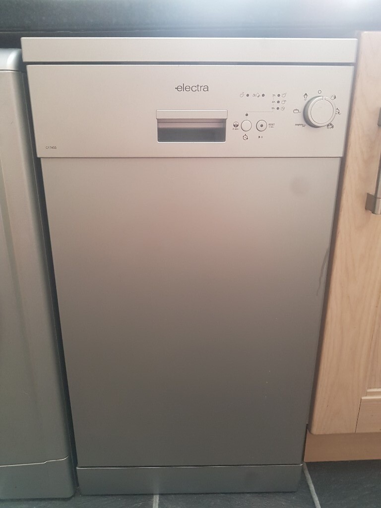Silver slimline dishwasher in Sunderland, Tyne and Wear Gumtree
