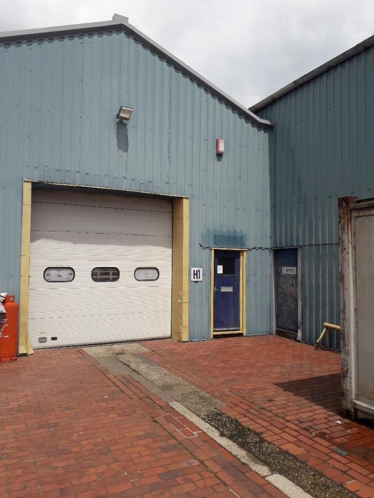 Warehouses to Rent at Beckingham Business Park Storage & Light Indus