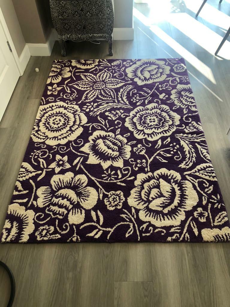 Marks and Spencer Wool Rug Freshly Cleaned £40 ono in Cotgrave