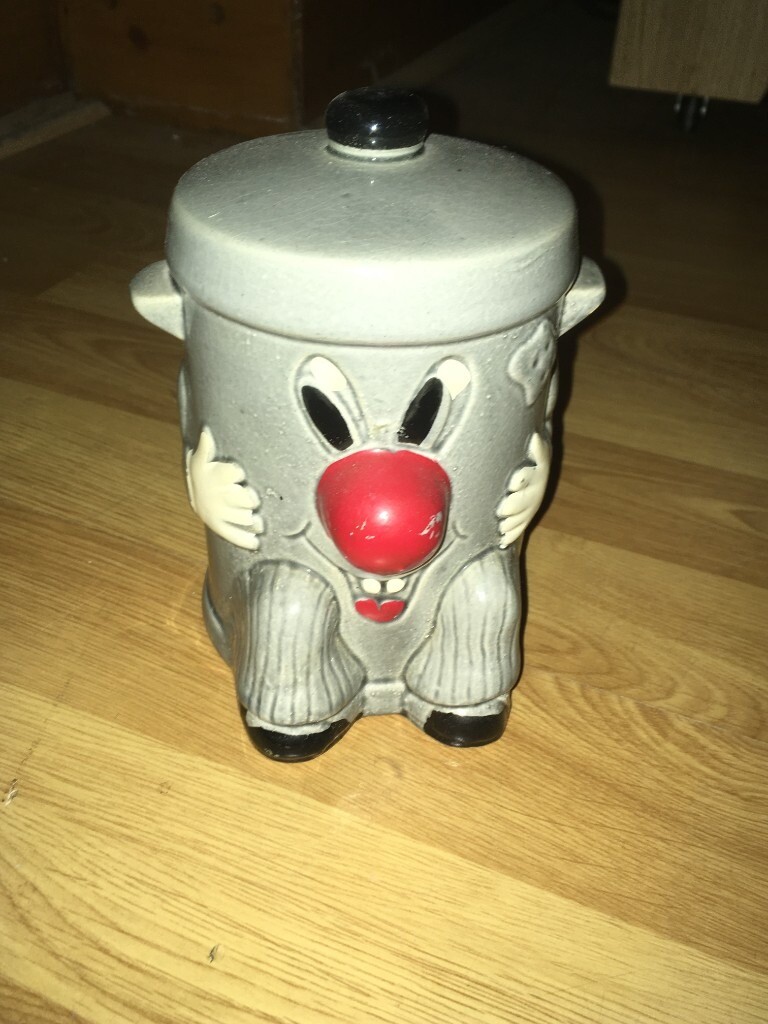 Vintage Dust bin money box Ted rogers 3 2 1 1970's 1980's collectables