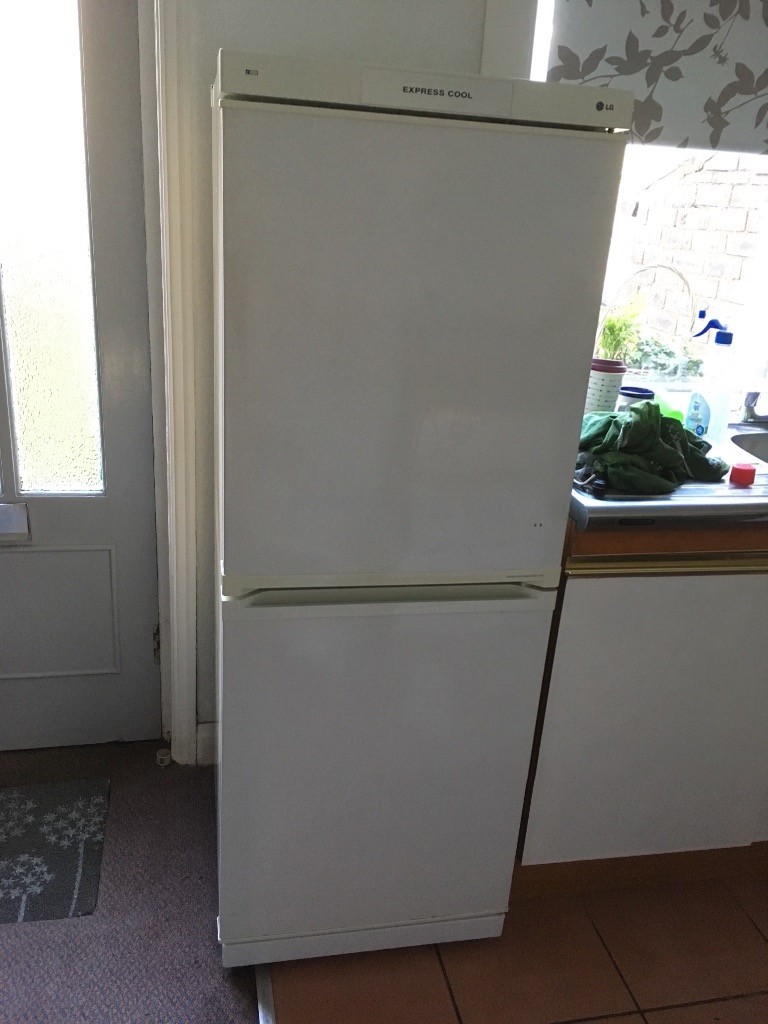Fridge freezer LG Express Cool 😎 in Denby Dale, West Yorkshire Gumtree