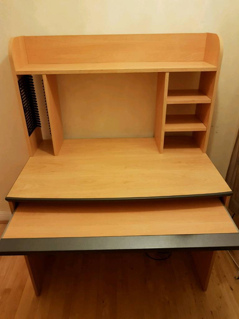 Computer desk for sale (very good condition) | in Preston ...