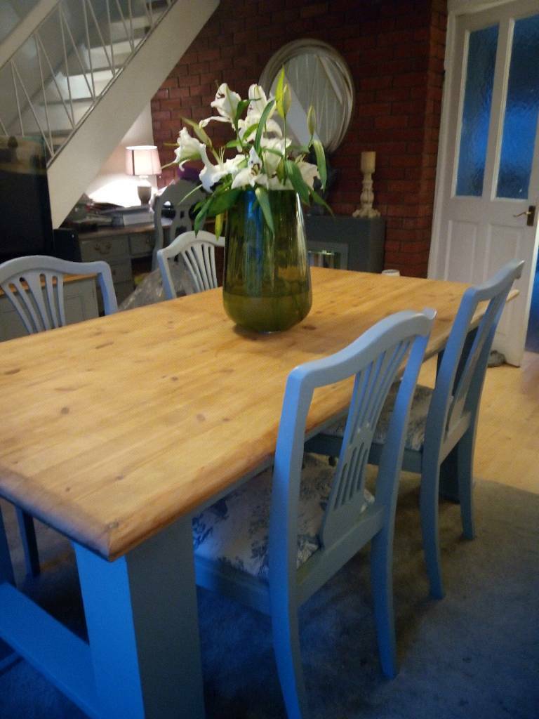 Reduced Shaker Style Dining Table 4 Chairs In Gloucester